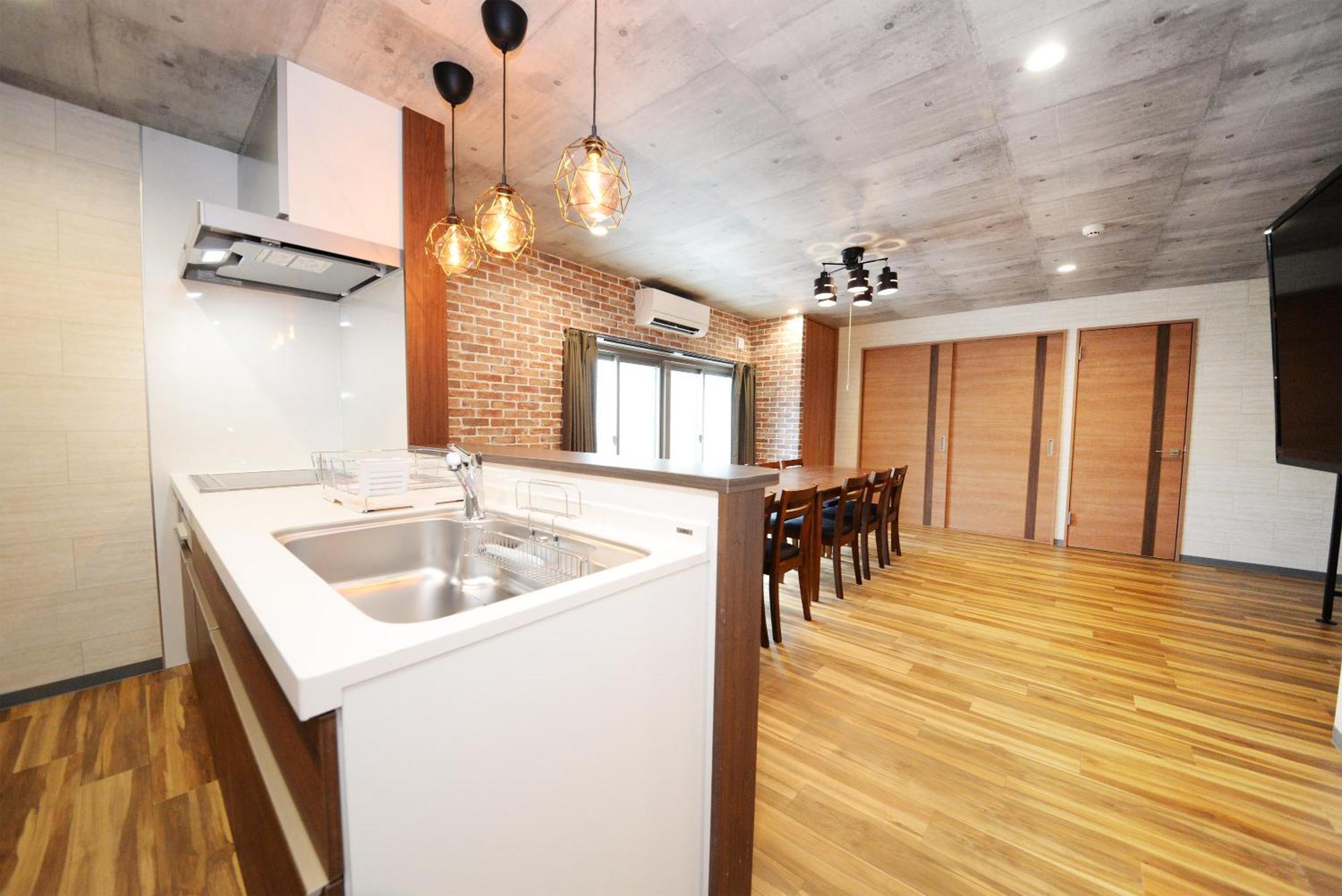 Shinjuku Ny House 301 Duplex Apartment *